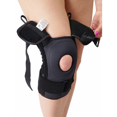 Бандаж на коленный сустав полуразъемный с пателлярным кольцом, пружинными вставками и ремнями для фиксации КС-613